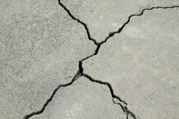 Cost of Cracked Concrete Repair in Saint Charles